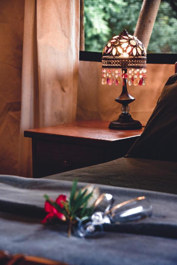 Silk Pavilions Glamping Mount Burrell Экстерьер фото