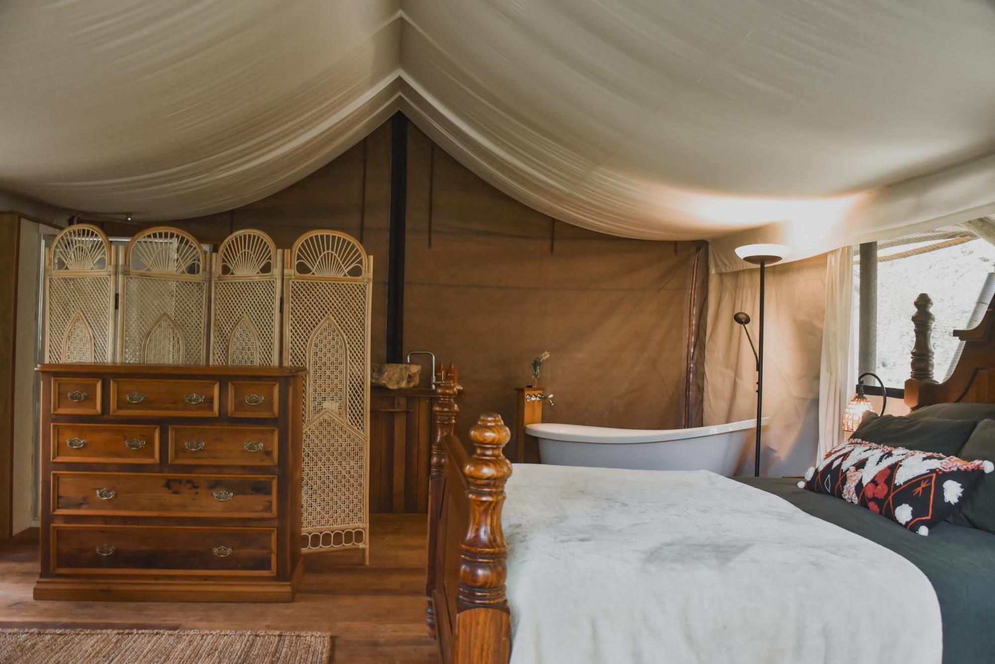 Silk Pavilions Glamping Mount Burrell Экстерьер фото
